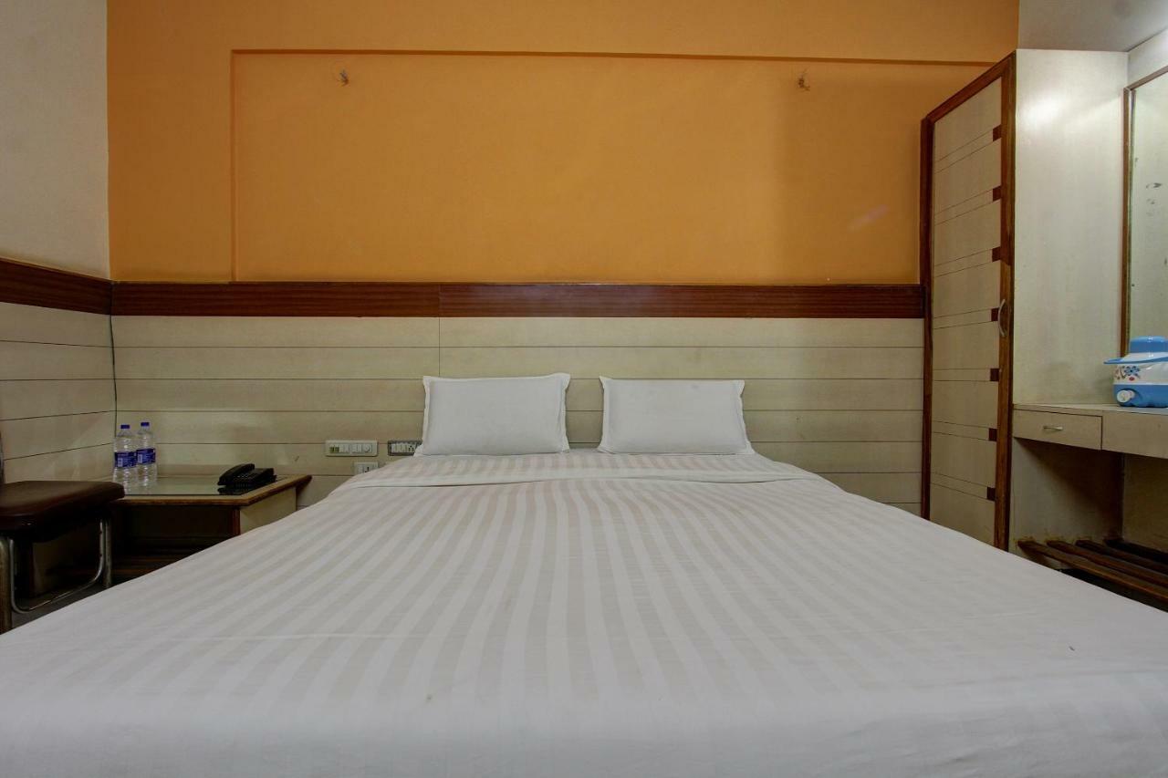 Hotel Rajsangam International Badami Ngoại thất bức ảnh