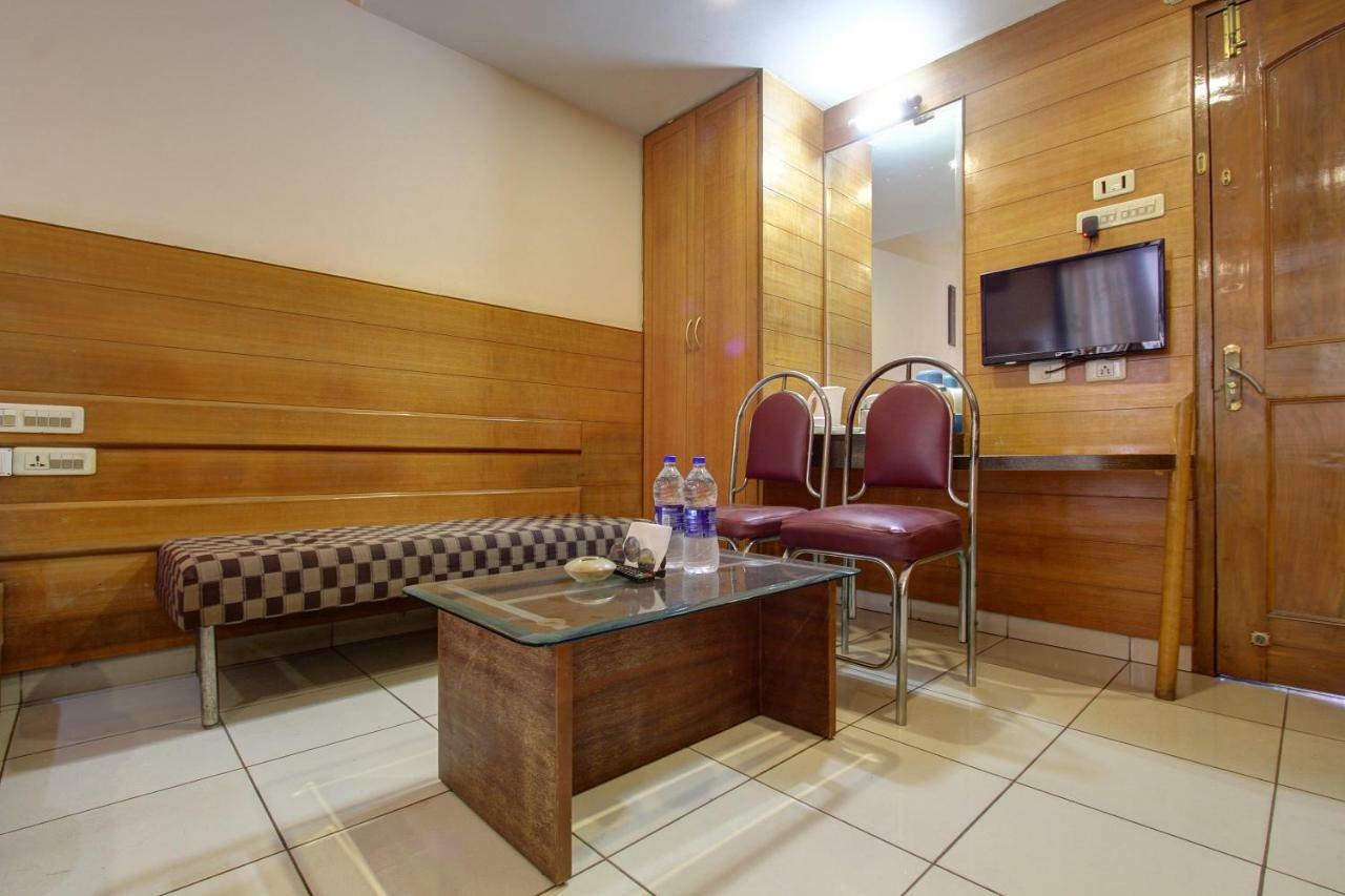 Hotel Rajsangam International Badami Ngoại thất bức ảnh