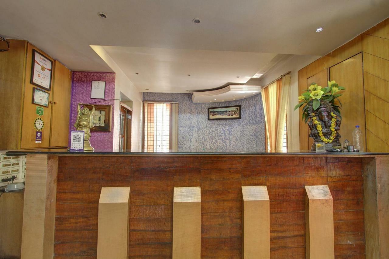 Hotel Rajsangam International Badami Ngoại thất bức ảnh