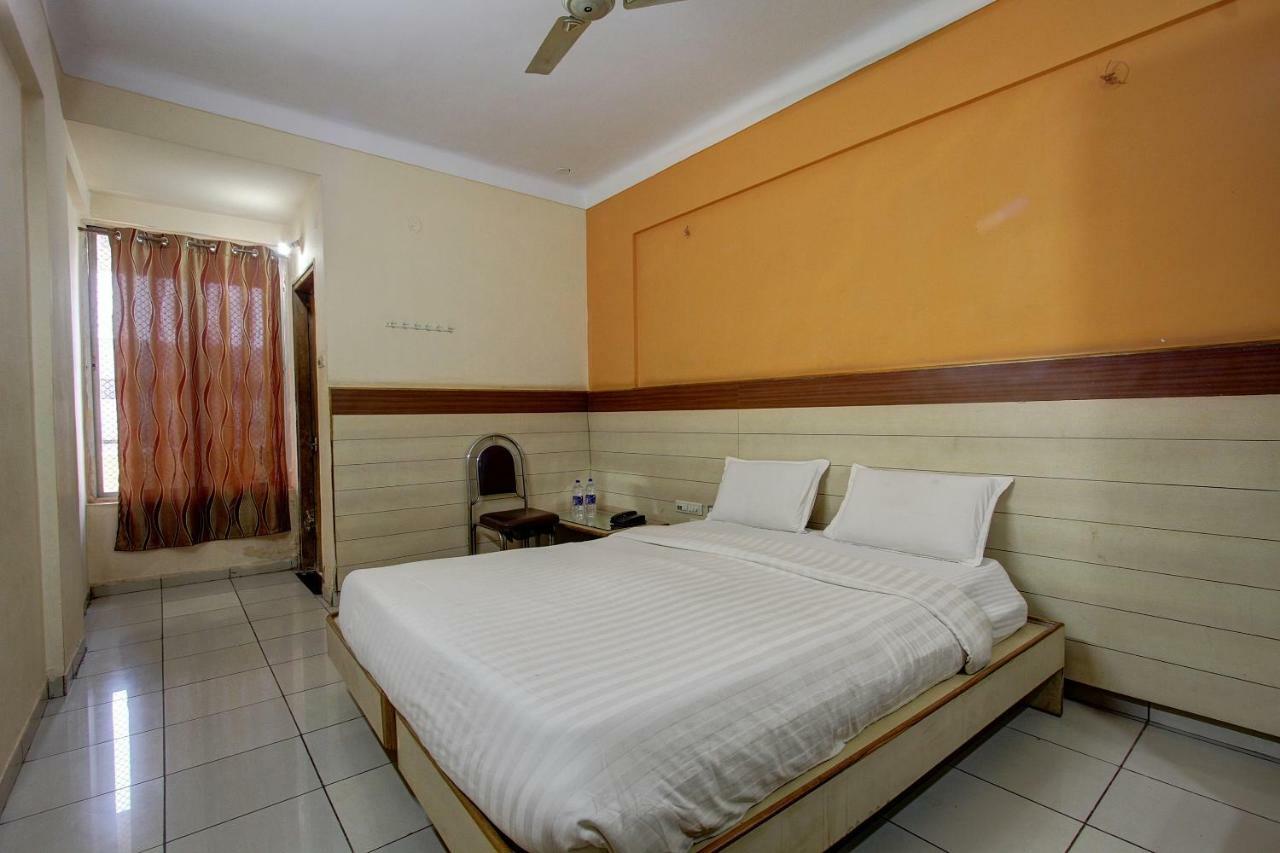 Hotel Rajsangam International Badami Ngoại thất bức ảnh
